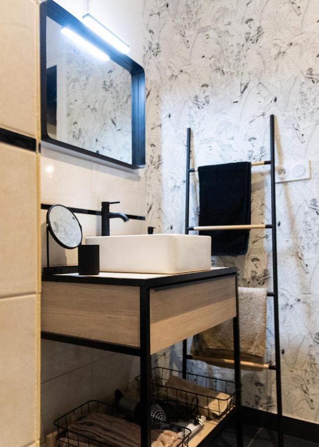 Magnolia : Superbe Deux-Pieces Quartier Du Chateau Pau Exterior foto